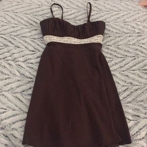 Brown dress